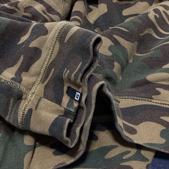 XLarge Brand Camo Sweatshirt Degenerate Ape XLarge Pullover M Men’s - Picture 5 of 5